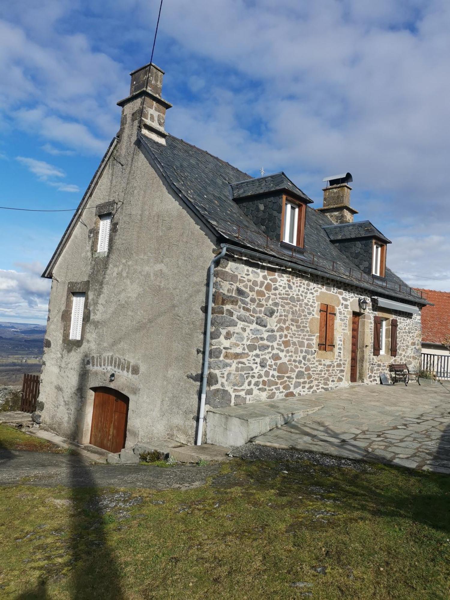 Maison Chez La Malie Le Monteil (Cantal) Exterior foto